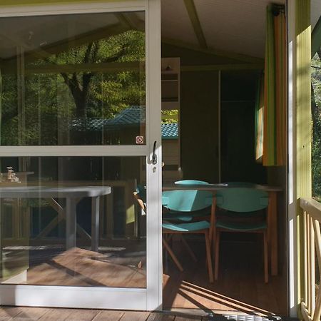 Camping Avec Piscine Et Riviere A Tournon Sur Rhone Ardeche Екстериор снимка