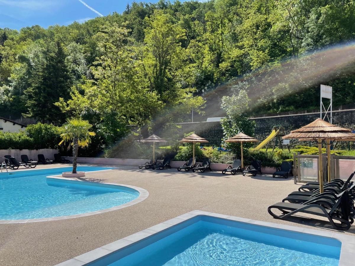 Camping Avec Piscine Et Riviere A Tournon Sur Rhone Ardeche Екстериор снимка