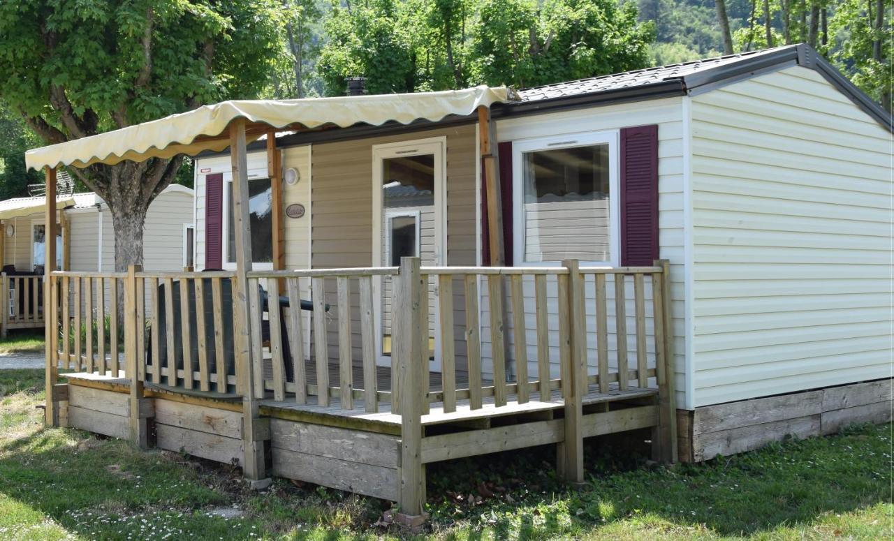 Camping Avec Piscine Et Riviere A Tournon Sur Rhone Ardeche Екстериор снимка