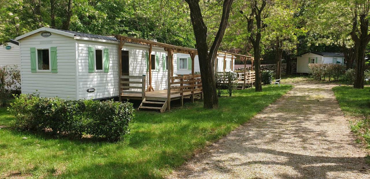 Camping Avec Piscine Et Riviere A Tournon Sur Rhone Ardeche Екстериор снимка